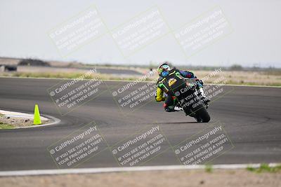media/Apr-18-2025-TrackDaz (Fri) [[45f5874c44]]/C Group/Session 2 (Turn 10)/